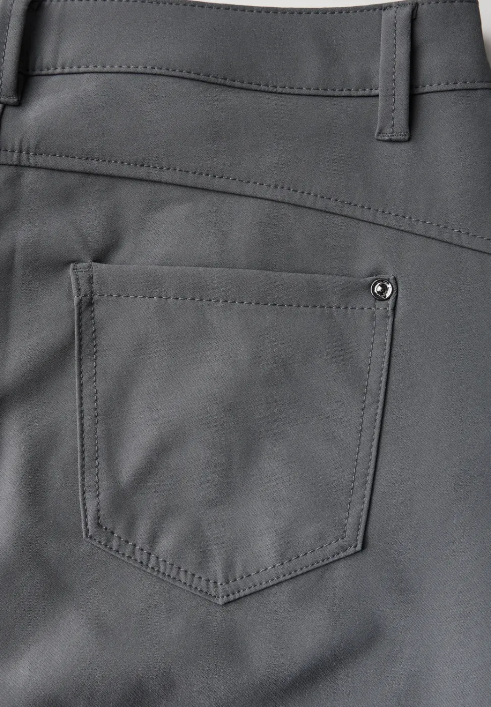 Pantalon avec détails zippés