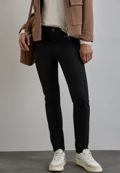 Pantalon avec détails zippés