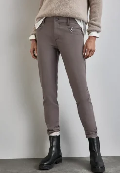 Pantalon avec détails zippés