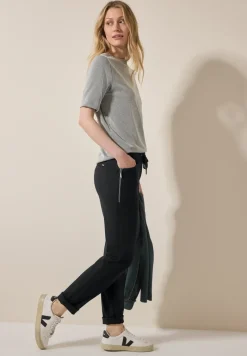 Pantalon avec détails zippés