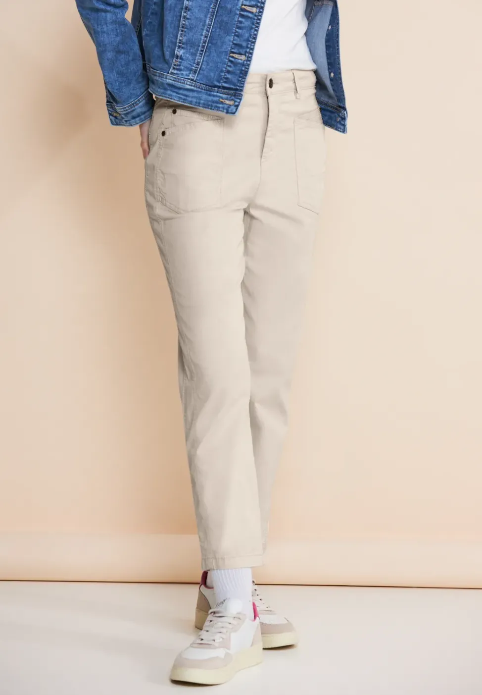 Pantalon cargo coupe classique