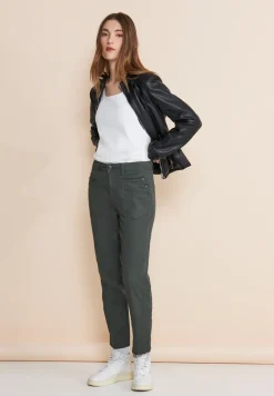 Pantalon cargo coupe classique