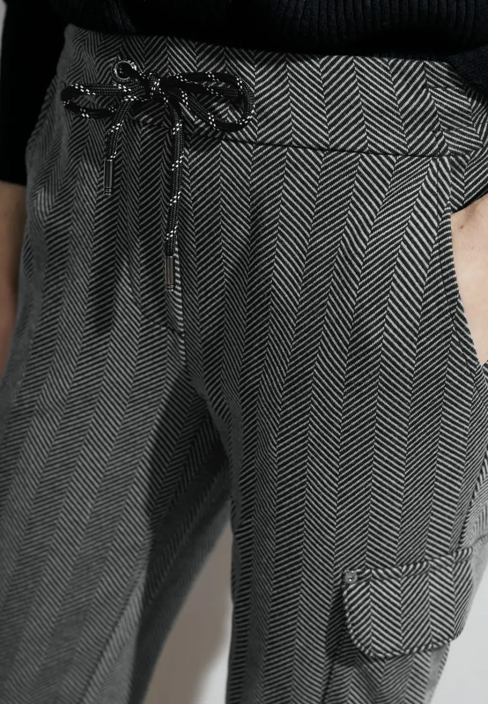 Pantalon cargo coupe classique