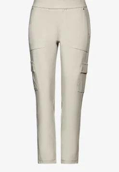 Pantalon cargo pour le voyage