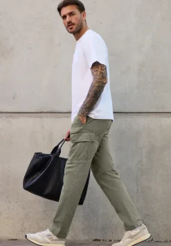 Pantalon cargo Straight Legs