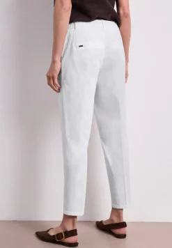 Pantalon chino coupe casual en matière douce
