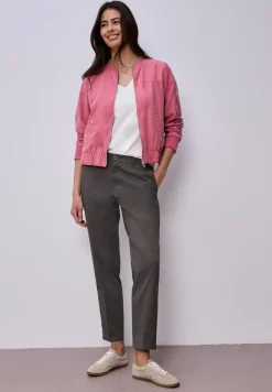 Pantalon chino coupe casual en matière douce