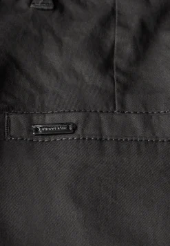 Pantalon chino en sergé
