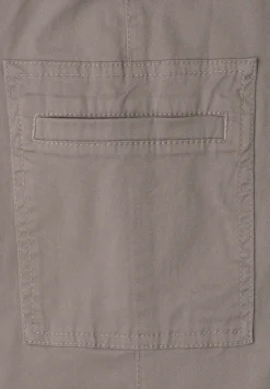 Pantalon chino slim fit avec poches cargo