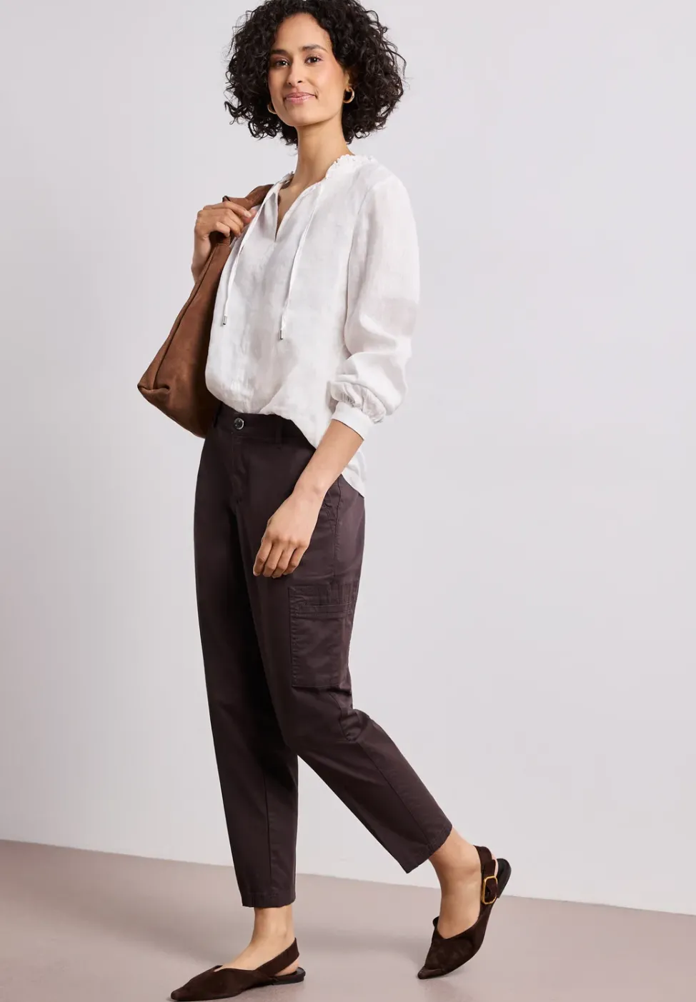 Pantalon chino slim fit avec poches cargo