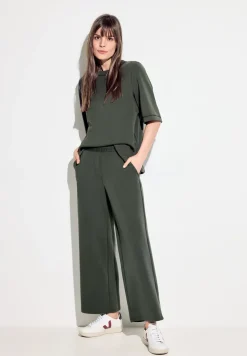 Pantalon coupe ample