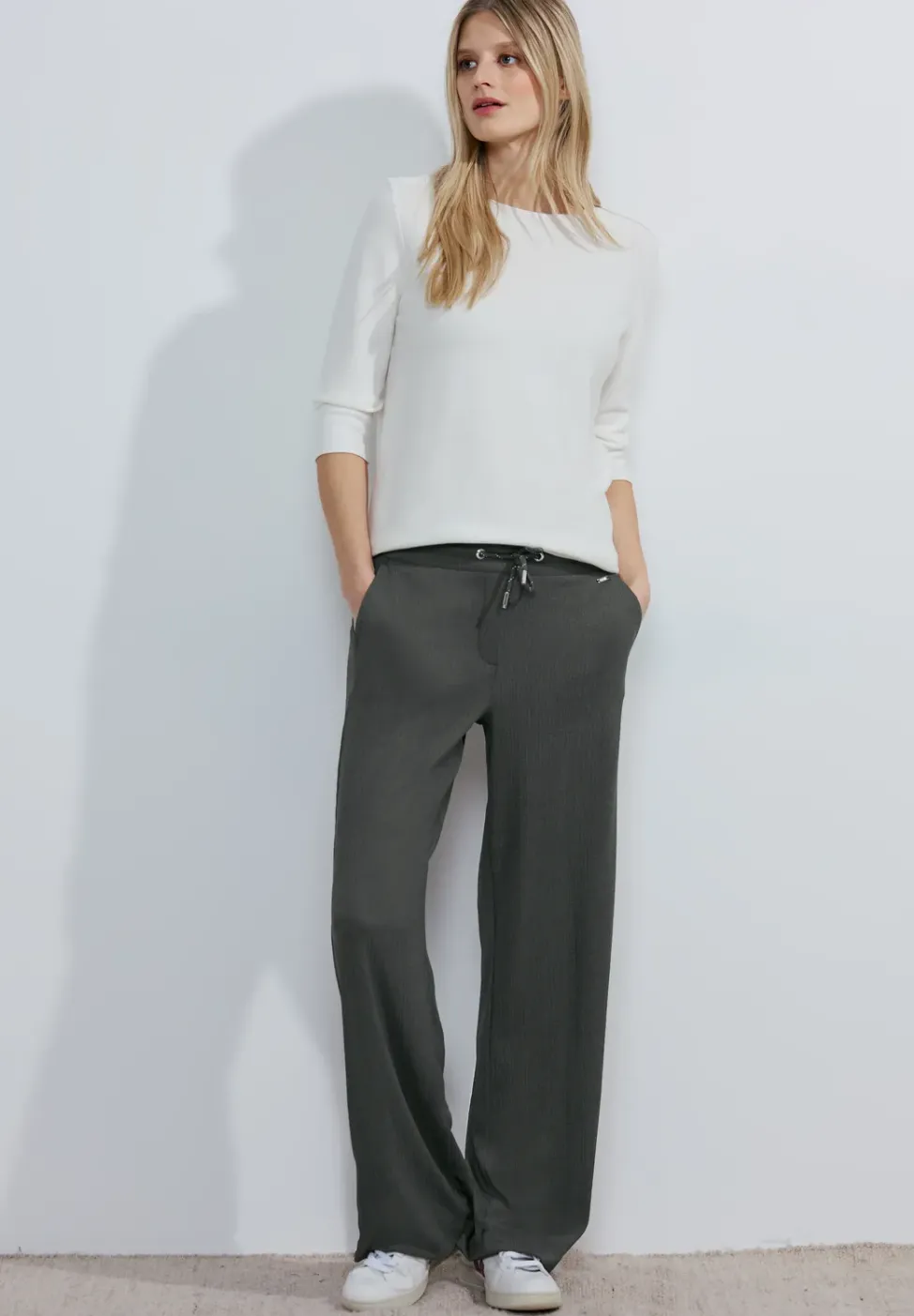Pantalon coupe ample