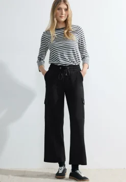 Pantalon coupe ample