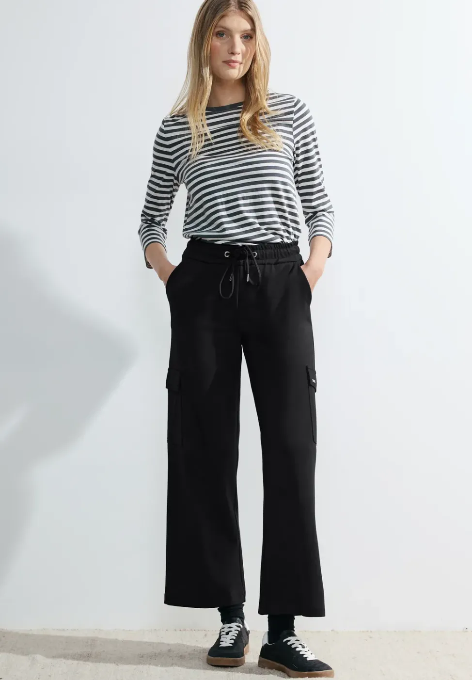 Pantalon coupe ample