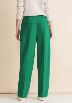 Pantalon coupe classique