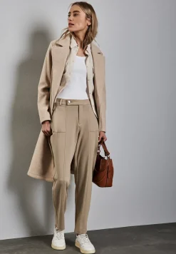 Pantalon en coupe casual