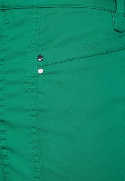 Pantalon en satin 7/8