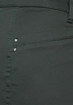 Pantalon en satin 7/8