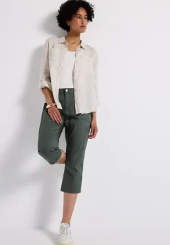 Pantalon 3/4 en satin avec poches
