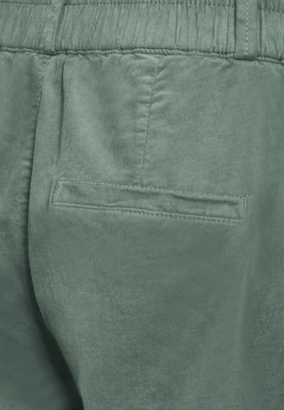 Pantalon en velours côtelé, coupe décontractée
