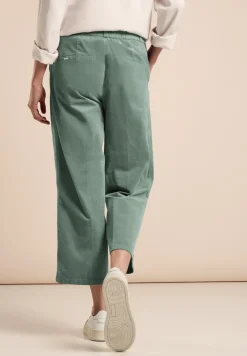 Pantalon en velours côtelé, coupe décontractée