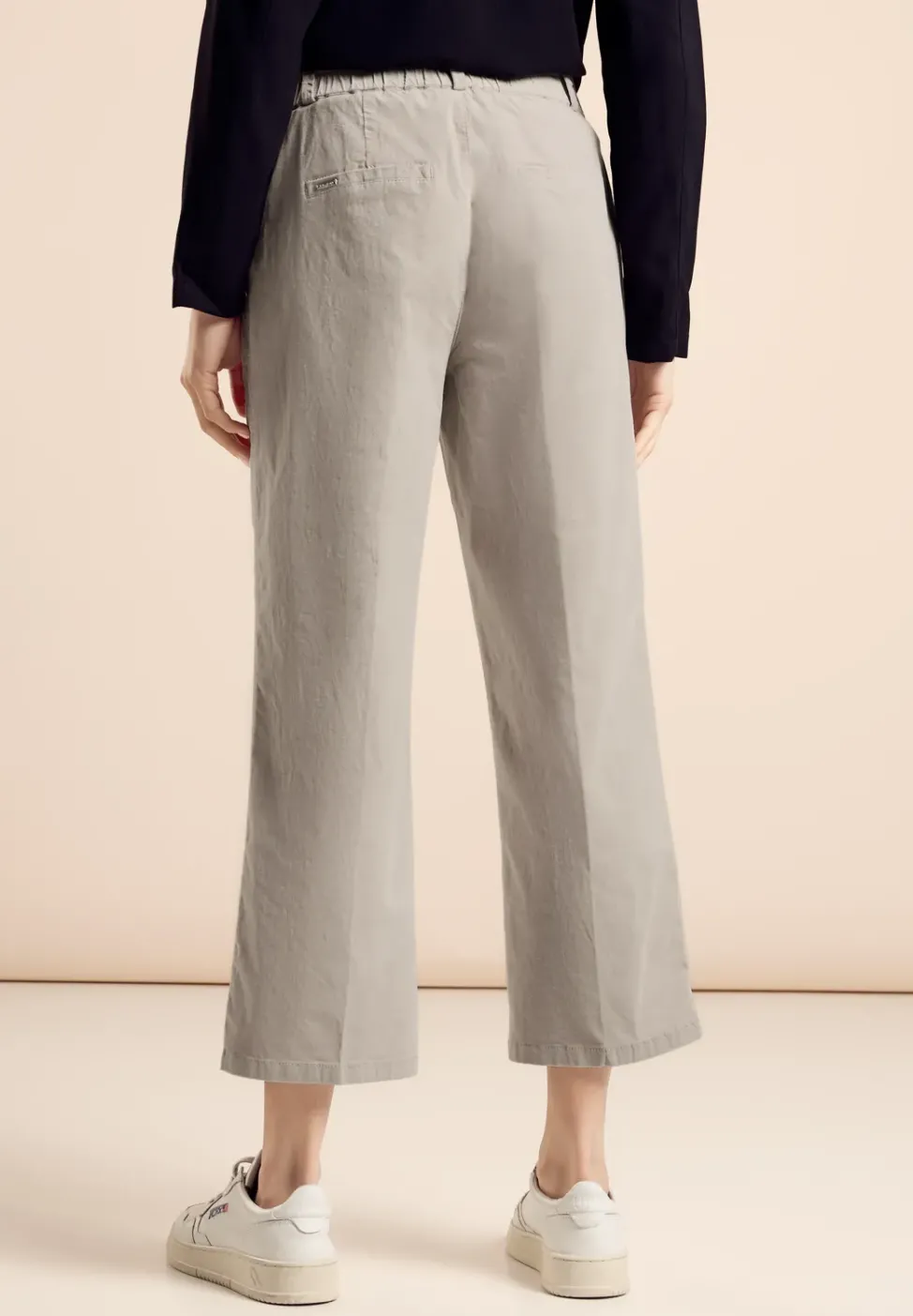 Pantalon en velours côtelé, coupe décontractée