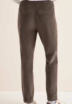Pantalon en velours côtelé, coupe causale