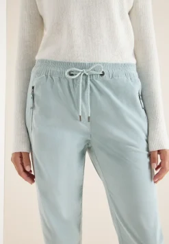 Pantalon en velours côtelé, coupe causale