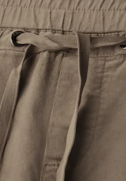Pantalon en velours côtelé délavé