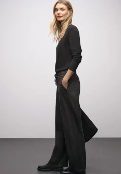 Pantalon Fishbone Jacquard