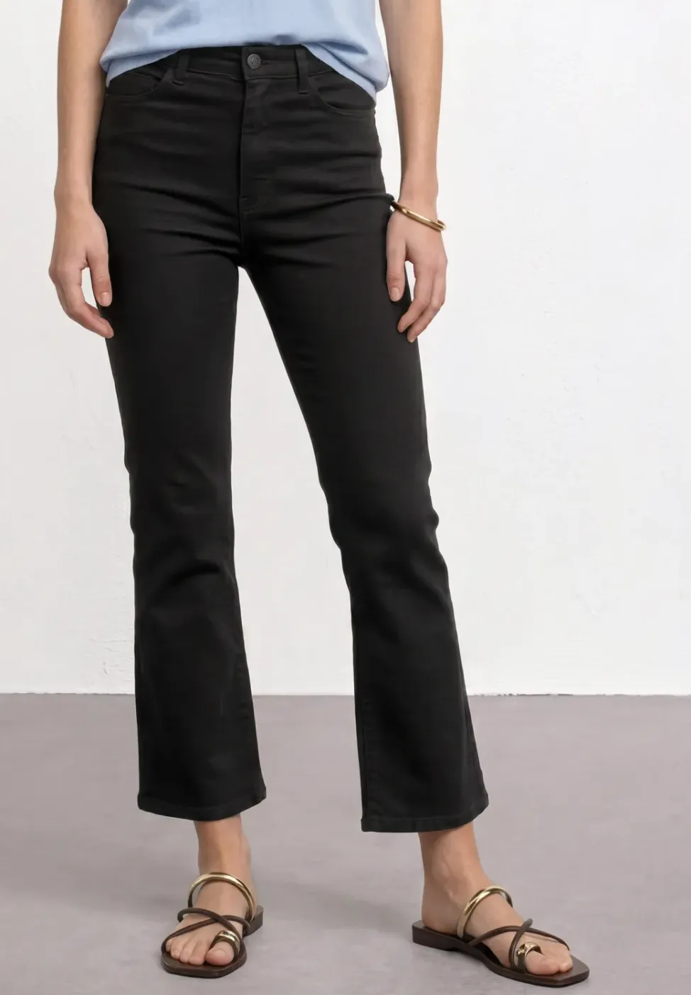 Pantalon 3/4 Flared Leg en coupe casual