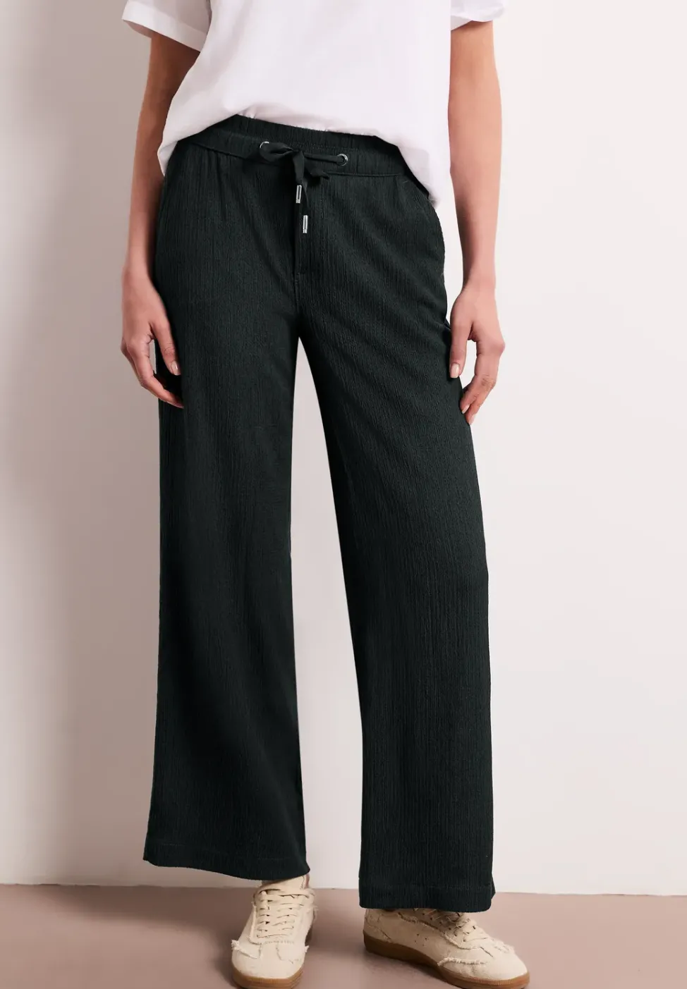 Pantalon High Waist Wide Leg en coupe décontractée