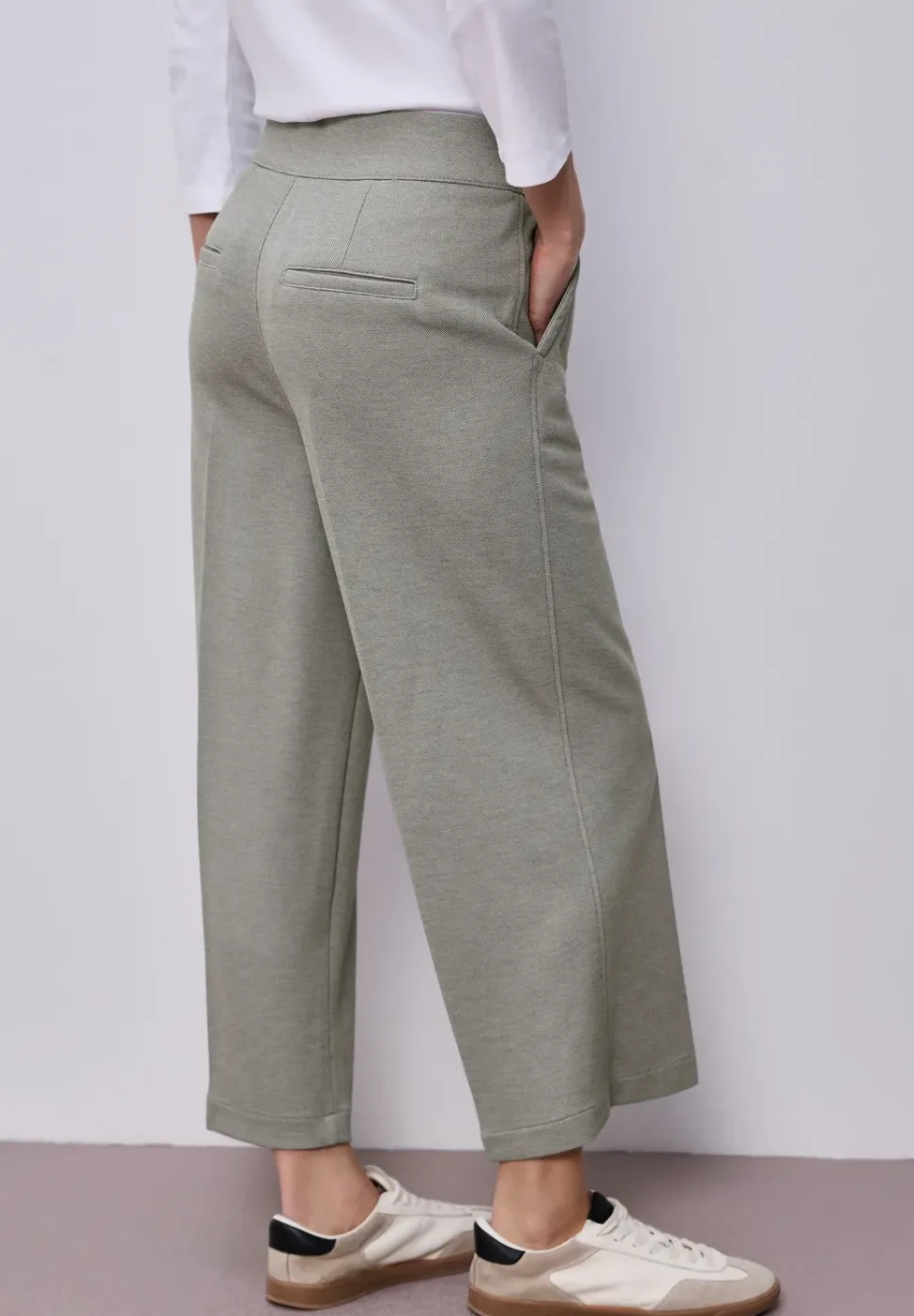 Pantalon High Waist Wide Leg en coupe décontractée