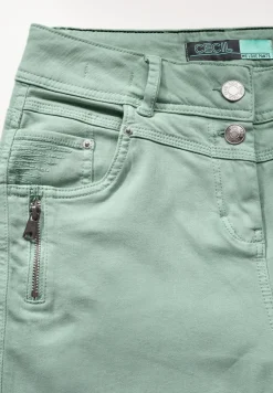 Pantalon à la coupe slim