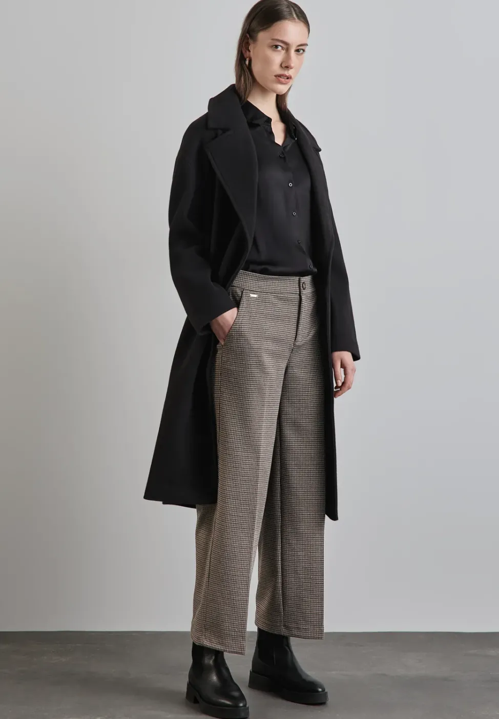 Pantalon large à carreaux