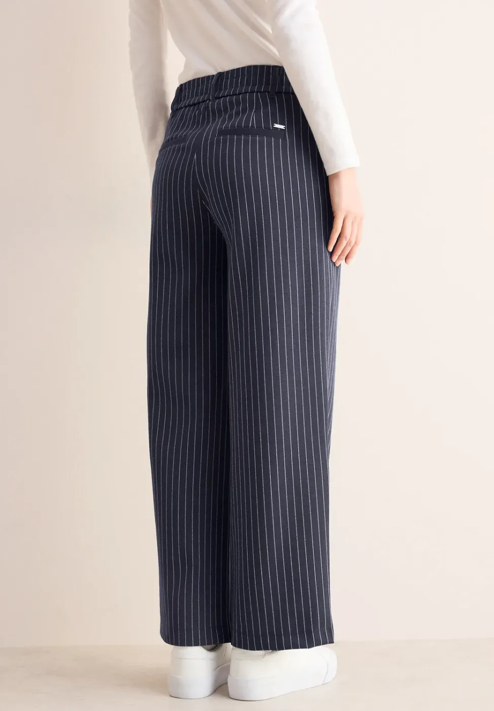 Pantalon large à rayures