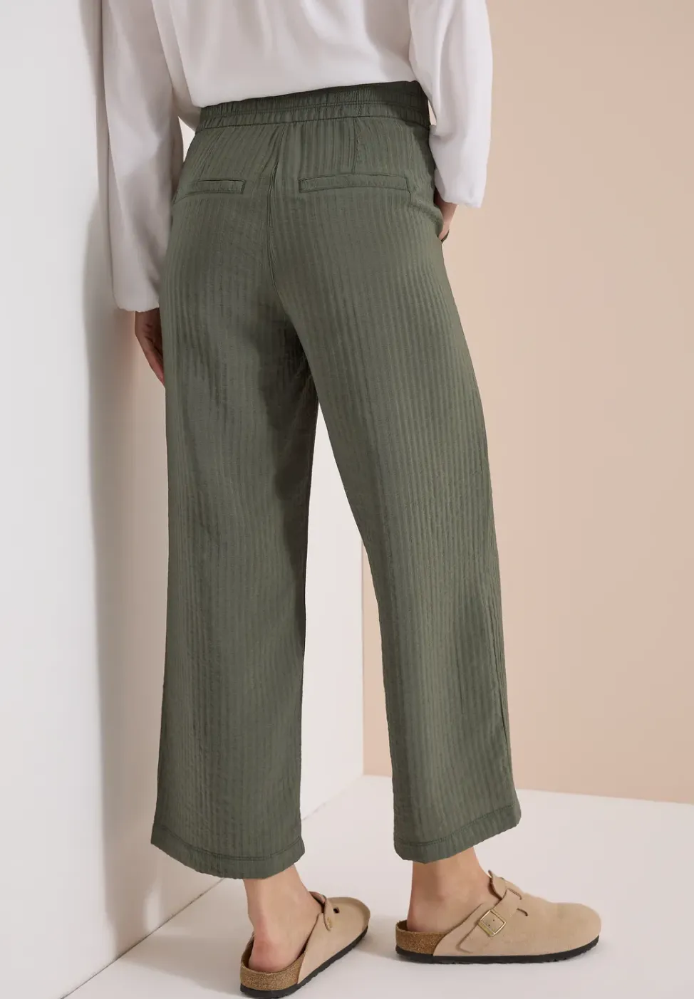 Pantalon large taille haute en Loose Fit