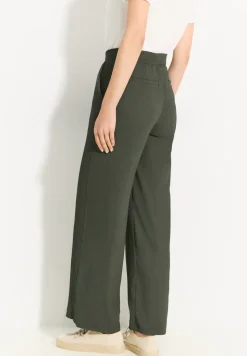 Pantalon large texturé