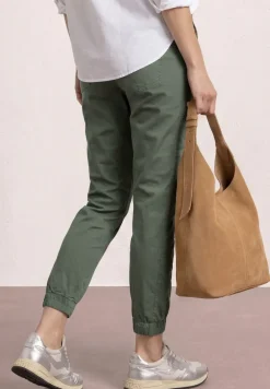 Pantalon léger en coupe slim