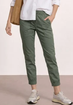 Pantalon léger en coupe slim