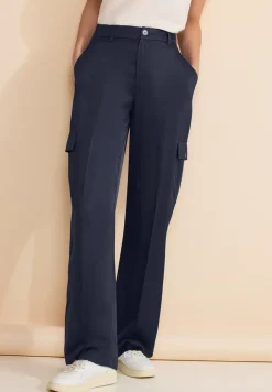 Pantalon look satin coupe classique