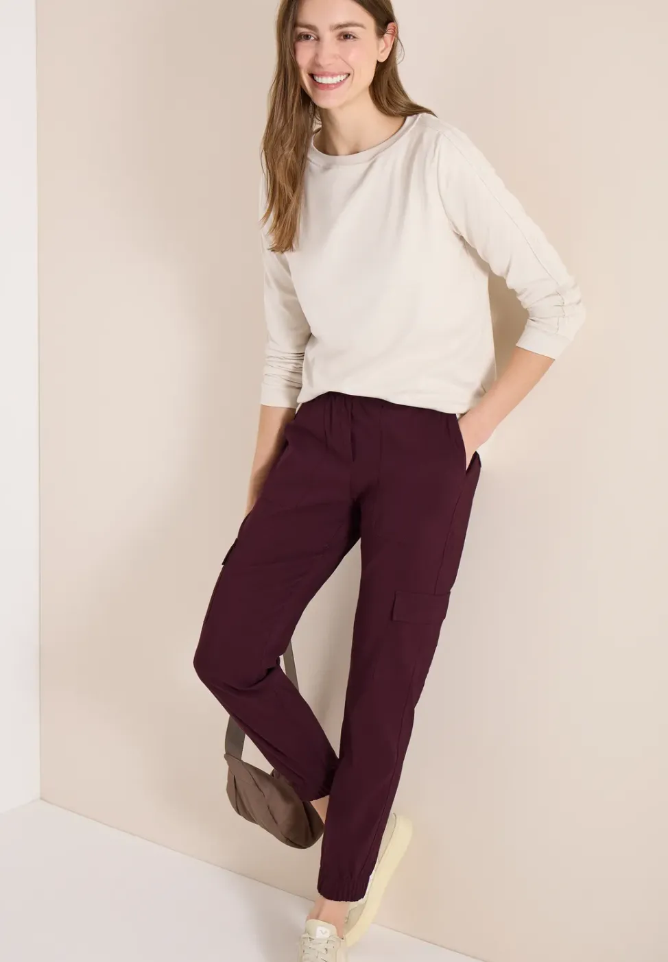 Pantalon Mid Waist Slim Leg au look cargo