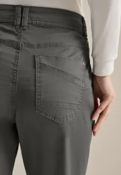 Pantalon Mid Waist Slim Leg en Casual Fit