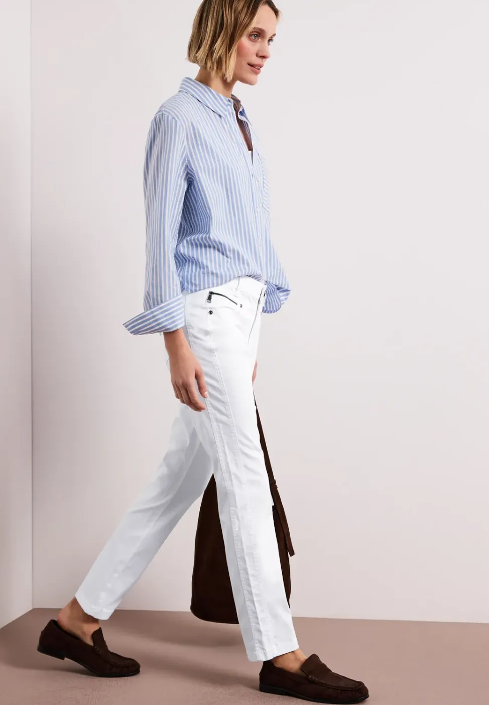 Pantalon Mid Waist Slim Leg en satin