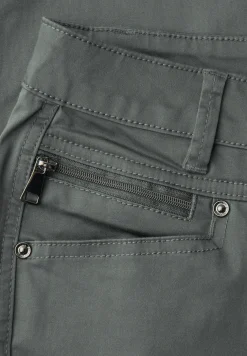 Pantalon Mid Waist Slim Leg en satin
