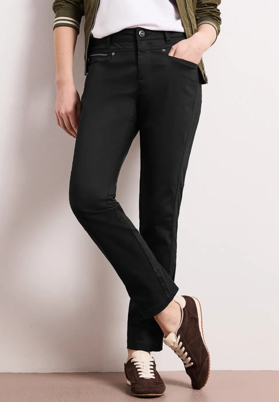 Pantalon Mid Waist Slim Leg en satin