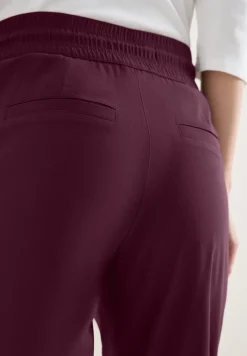 Pantalon Mid Waist Slim Leg en Casual Fit