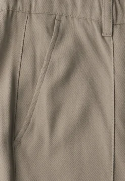 Pantalon paperbag au look cargo