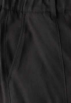 Pantalon paperbag au look cargo