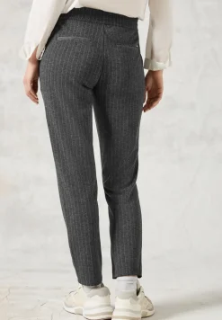 Pantalon à rayures